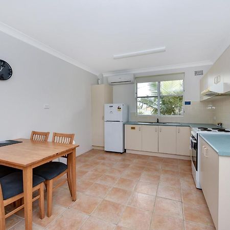 Oxley Cove Holiday Apartment Порт Макари Екстериор снимка