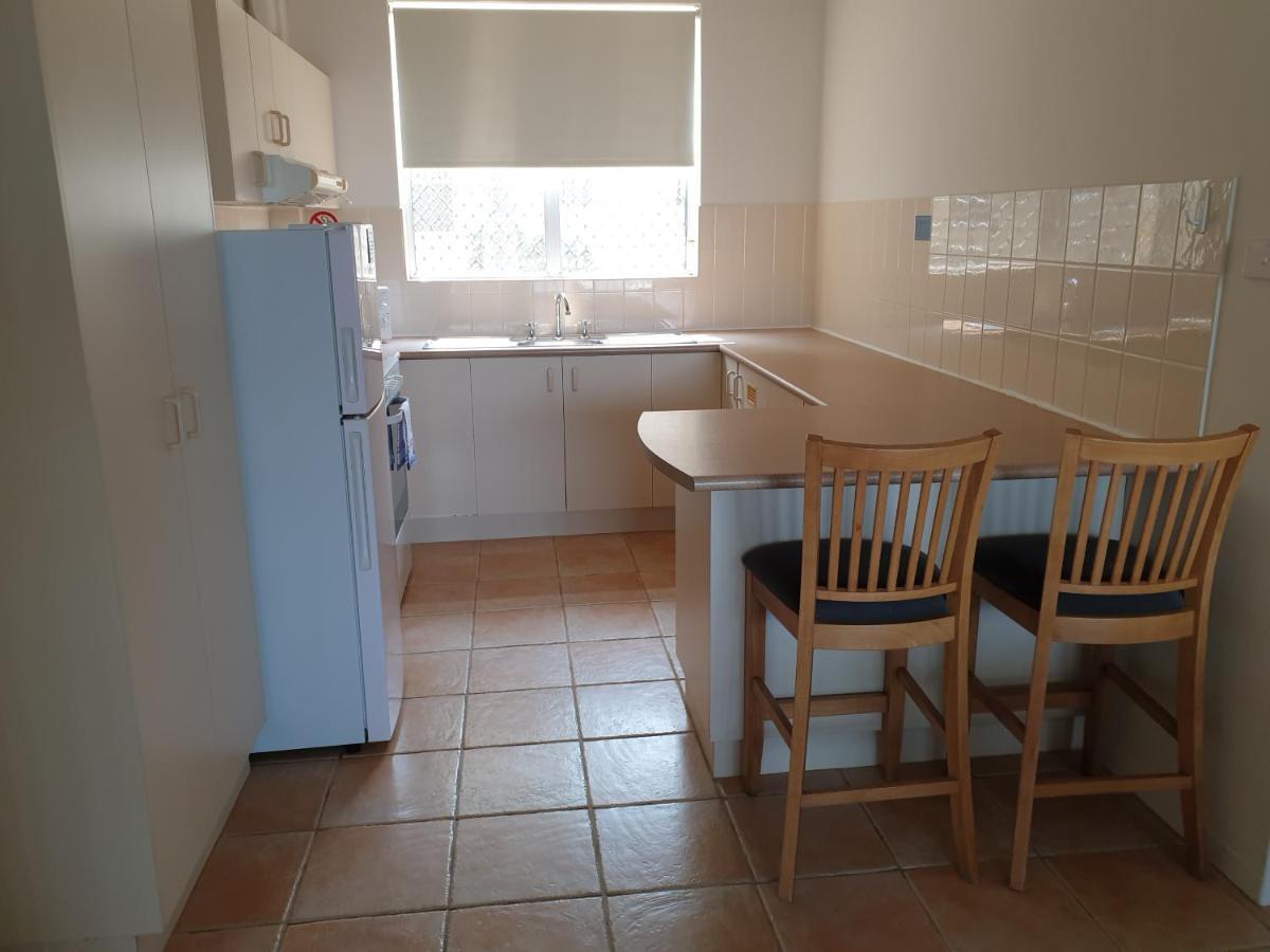 Oxley Cove Holiday Apartment Порт Макари Екстериор снимка